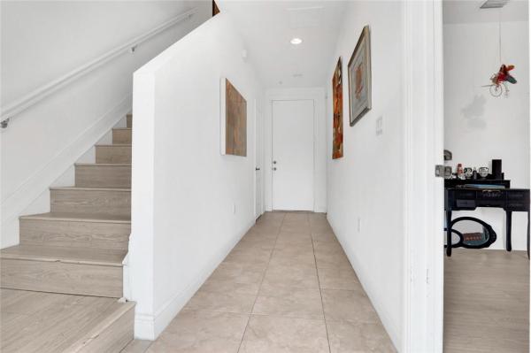 Coconut Walk Of Lake Worth, 219 N L St #112, Lake Worth Beach, Florida 33460, image 1