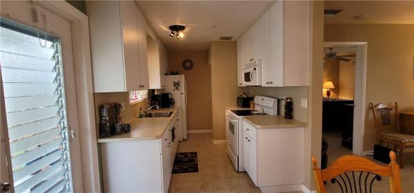 Coronet Acres, 2230 Jackson St #2W, Hollywood, Florida 33020, image 2