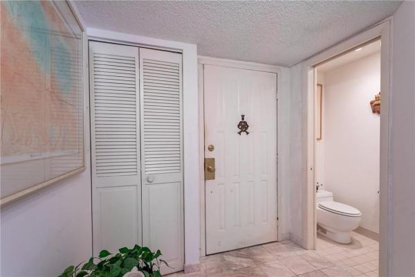 The Beach House, 330 SE 20th Ave #422, Deerfield Beach, Florida 33441, image 3