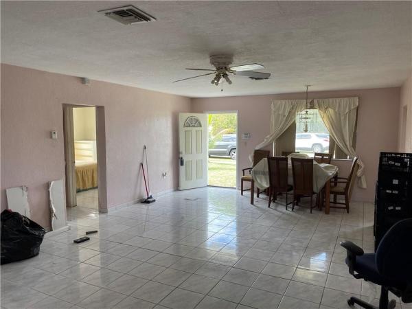 Bell Gardens, 18315 NW 23rd Ave, Miami Gardens, Florida 33056, image 3