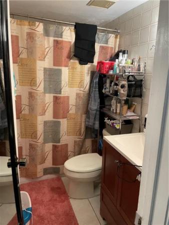 1700 W 60th St #4, Hialeah, Florida 33012, image 1