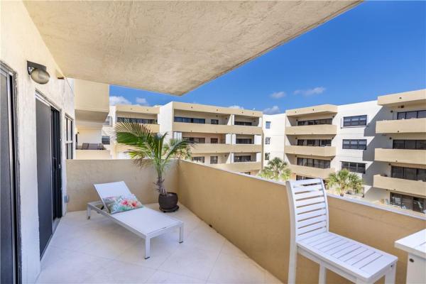 The Beach House, 330 SE 20th Ave #408, Deerfield Beach, Florida 33441, image 3