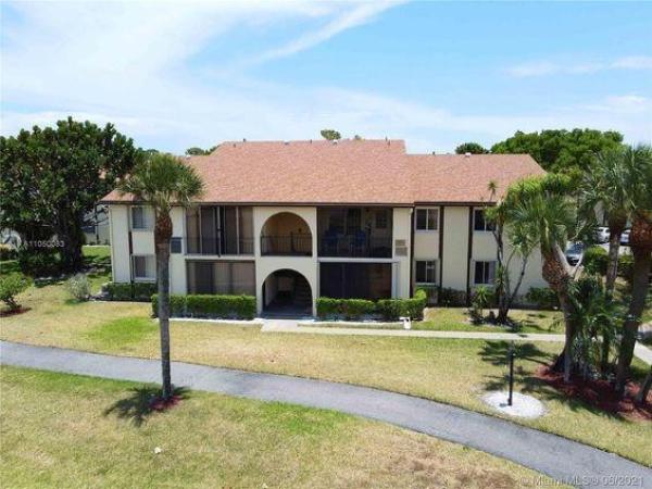 5901 Whispering Pine Way #B-1, Greenacres, Florida 33463, image 1