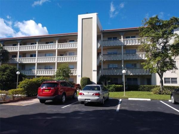 Cayman Village, 1501 Cayman Way #L3, Coconut Creek, Florida 33066, image 1