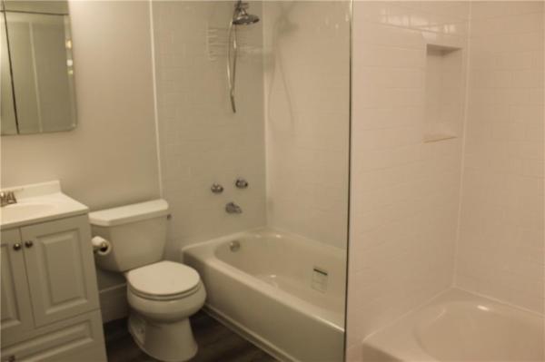 Three Rivers East, 1810 E Oakland Park Blvd #17, Oakland Park, Florida 33306, image 1