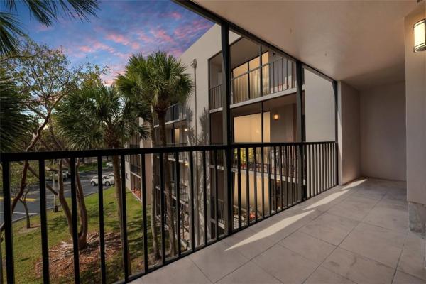 Horizons West, 8760 SW 133rd Avenue Rd #303, Kendale Lakes, Florida 33183, image 1
