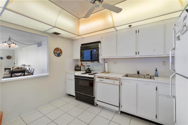 Delvista Tower 2, 20355 NE 34th Ct #1928, Aventura, Florida 33180, image 3
