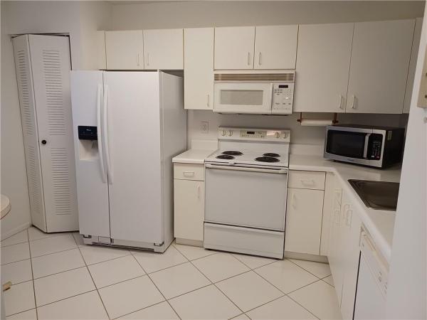 Weldon, 9511 Weldon Cir #G202, Tamarac, Florida 33321, image 1