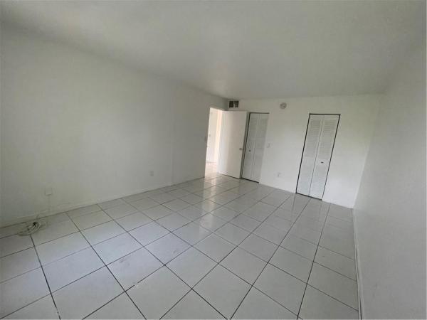 Brookfield Square, 2800 NW 56th Ave #E-405, Lauderhill, Florida 33313, image 1