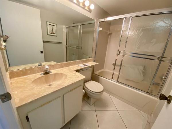 Lucerne Pointe, 7690 Tahiti Ln #101, Lake Worth, Florida 33467, image 1