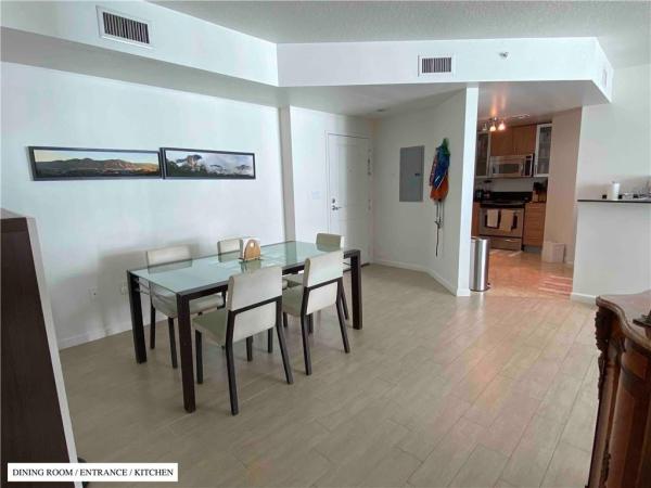 360, 7900 Harbor Island Dr #910, North Bay Village, Florida 33141, image 1