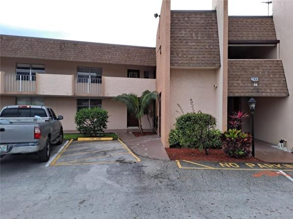 Lauderdale Oaks, 2900 NW 46th Ave #107, Lauderdale Lakes, Florida 33313, image 1