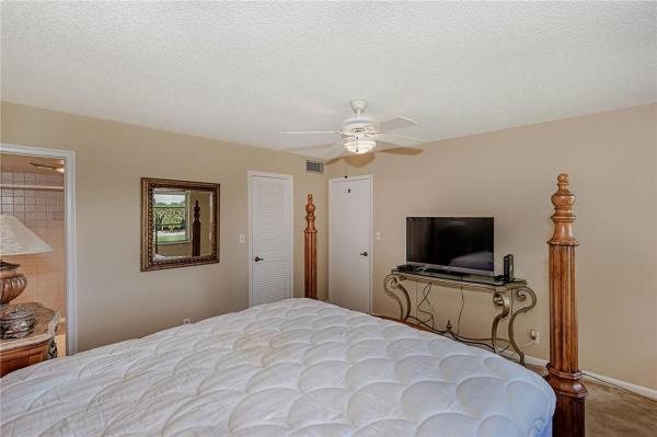Hollybrook Golf & Tennis Club, 9411 N Hollybrook Lake Dr #303, Pembroke Pines, Florida 33025, image 1