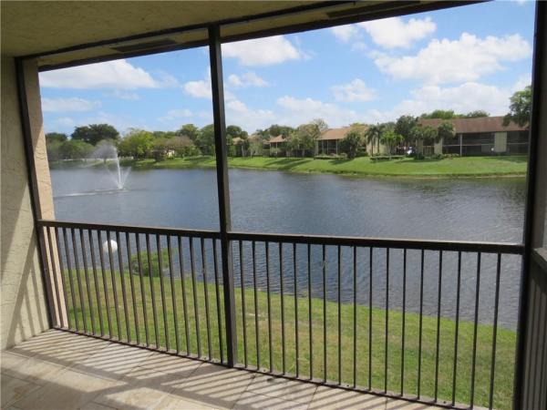Meadowridge, 2297 SW 15th St #124, Deerfield Beach, Florida 33442, image 1