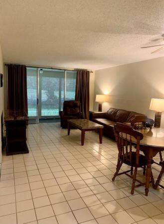 Sands Point, 8370 Sands Point Blvd #106H, Tamarac, Florida 33321, image 1