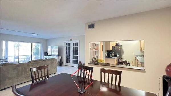 The Palm Club, 1117 Green Pine Blvd #G1, West Palm Beach, Florida 33409, image 1