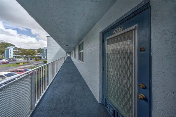 Palm Springs 2, 7640 NW 18th St #207, Margate, Florida 33063, image 1