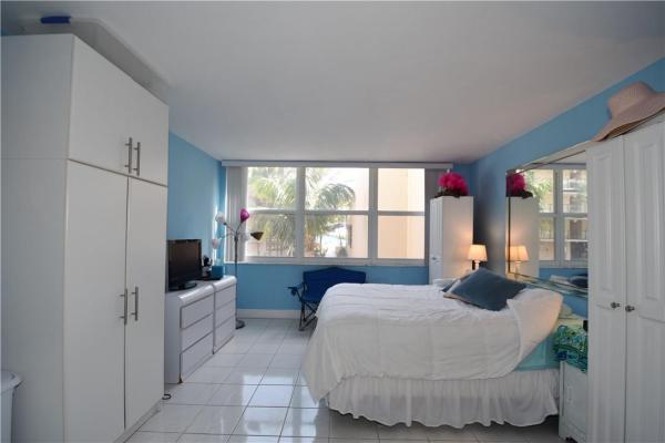 Valencia At Quadomain, 2201 S Ocean Dr #202, Hollywood, Florida 33019, image 2