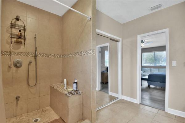 Para Villa Heights, 6995 NW 21st Ave, Gladeview, Florida 33147, image 2