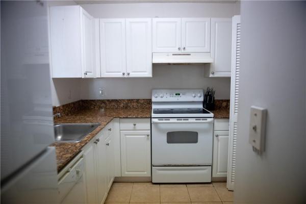 Sheridan East, 1450 SE 3rd Ave #303, Dania Beach, Florida 33004, image 1