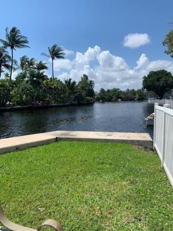 Three Rivers East, 1812 E Oakland Park Blvd #26, Oakland Park, Florida 33306, image 1