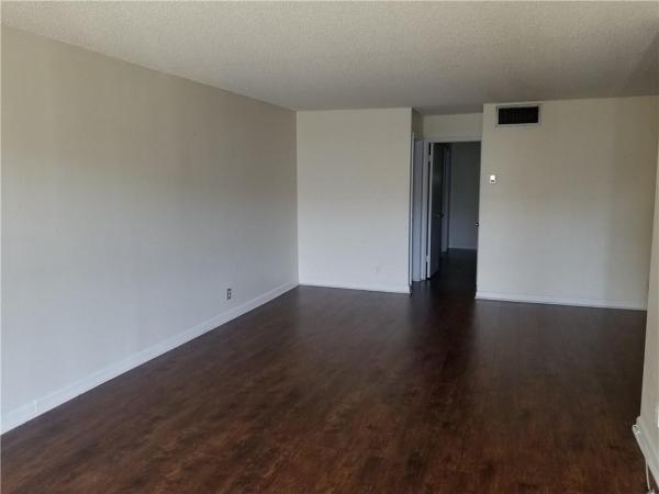 Paradise Villas, 104 Paradise Harbour Blvd #203, North Palm Beach, Florida 33408, image 2