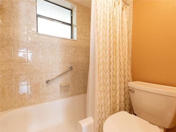 Colony Point, 901 Colony Point Cir #406, Pembroke Pines, Florida 33026, image 1
