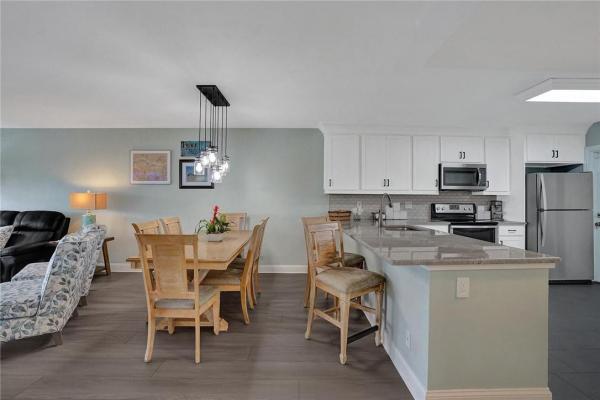 Heritage Landings, 3121 NE 51st St #201E, Fort Lauderdale, Florida 33308, image 2