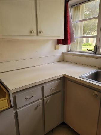 Lake Park, 952 NE 199 #110, Ives Estates, Florida 33179, image 2