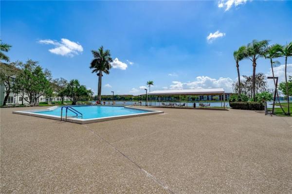 Hawthorne At Century Village, 1200 SW 130th Ave #411G, Pembroke Pines, Florida 33027, image 1