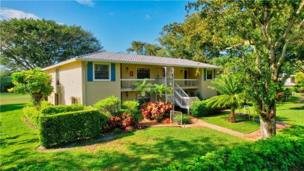 Westgate At Hunters Run, 33 Westgate Ln #33D, Boynton Beach, Florida 33436, image 1