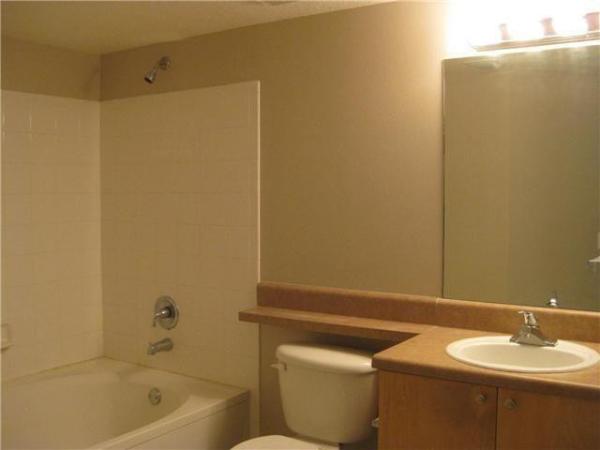 Mirabella Villas, 415 Villa Cir, Boynton Beach, Florida 33435, image 3