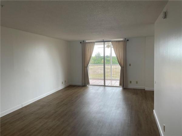 Boca Teeca, 5500 NW 2nd Ave #518, Boca Raton, Florida 33487, image 1