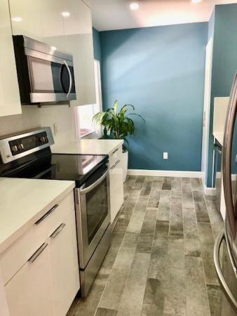 328 Missouri St, Hollywood, Florida 33019, image 1