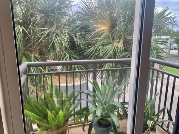 Wilton Station, 2631 NE 14th Ave #200, Wilton Manors, Florida 33334, image 2