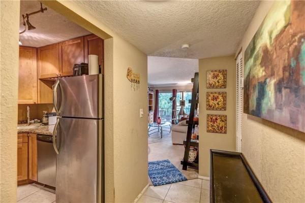 River Manor, 3002 NE 5th Ter #313-B, Wilton Manors, Florida 33334, image 3