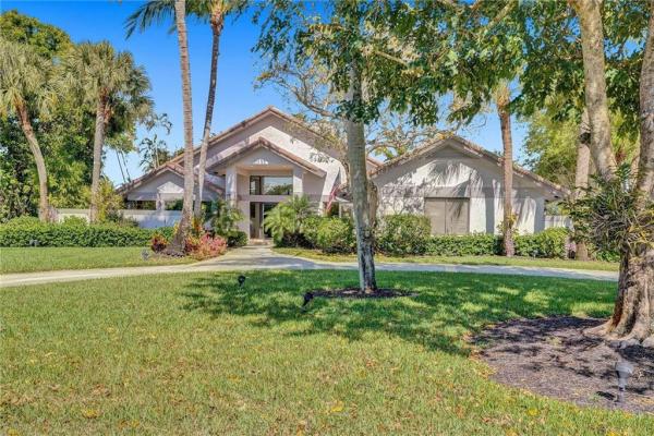 Delray Lakes Estates, 8378 Sawpine Rd, Delray Beach, Florida 33446, image 1