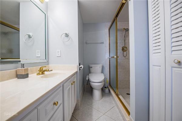 Hythe At Century Village, 2034 Hythe B, Boca Raton, Florida 33434, image 1