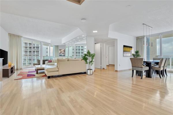 Oceania 2, 16445 Collins Ave #2428, Sunny Isles Beach, Florida 33160, image 3