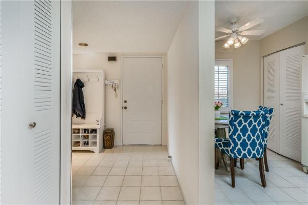 Huntington Lakes 1, 6655 Kensington Ln #308, Delray Beach, Florida 33446, image 2