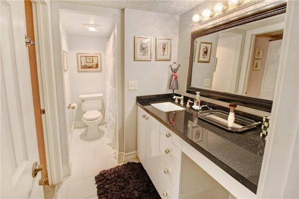 Tangerine Of Pine Island Ridge, 9460 Tangerine Pl #301, Davie, Florida 33324, image 2