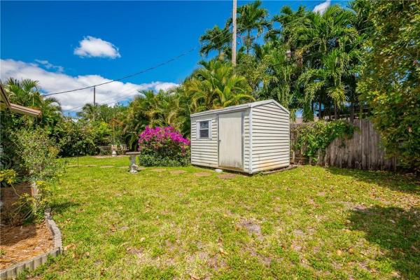 Collier Estates, 6030 NE 6th Ave, Oakland Park, Florida 33334, image 1