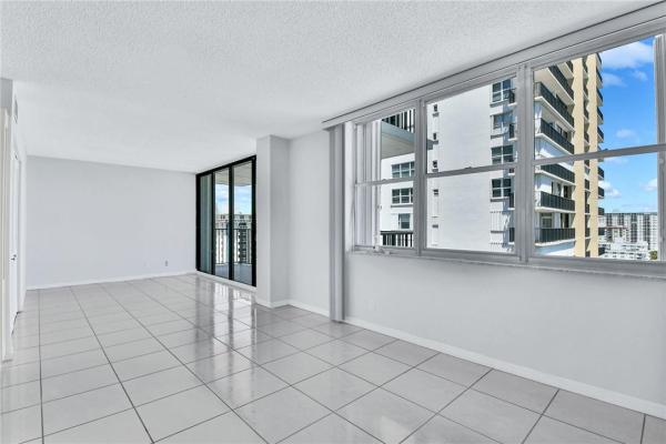 Valencia At Quadomain, 2201 S Ocean Dr #1705, Hollywood, Florida 33019, image 2