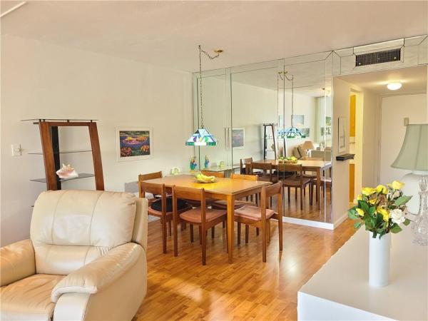 Somerset, 2821 Somerset Dr #300, Lauderdale Lakes, Florida 33311, image 2