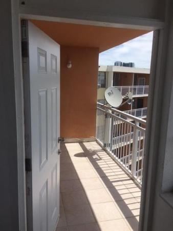 Crestview Towers, 2025 NE 164th St #1018, North Miami Beach, Florida 33162, image 3