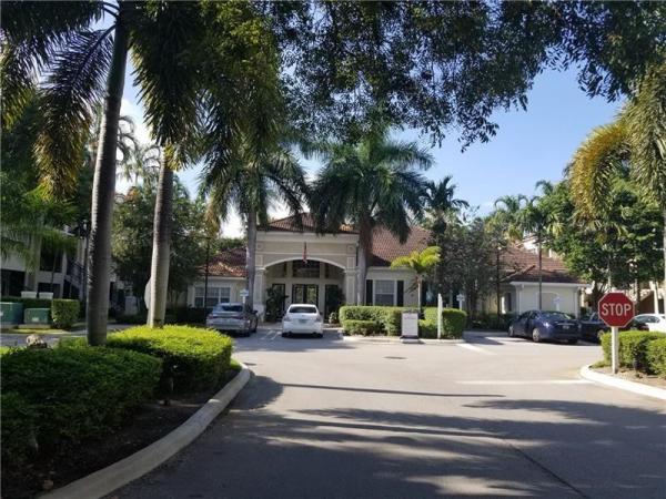 Poinciana Place, 5860 W Sample Rd #202, Lake Worth, Florida 33067, image 2