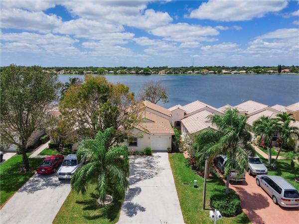 Coco Lakes, 3606 Coco Lake Dr, Coconut Creek, Florida 33073, image 1