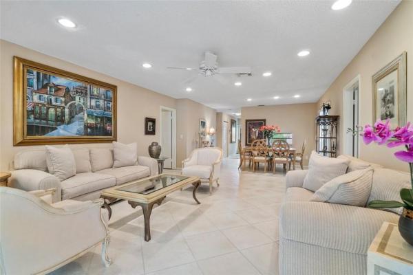 The Pines Of Boca Lago, 9286 Vista Del Lago, Boca Raton, Florida 33428, image 3
