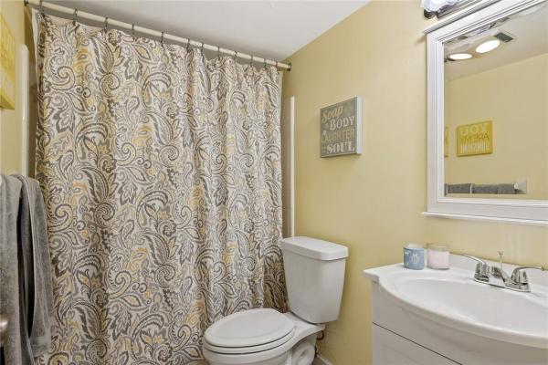 Rio Nuevo, 1200 SW 12th St #215, Fort Lauderdale, Florida 33315, image 2