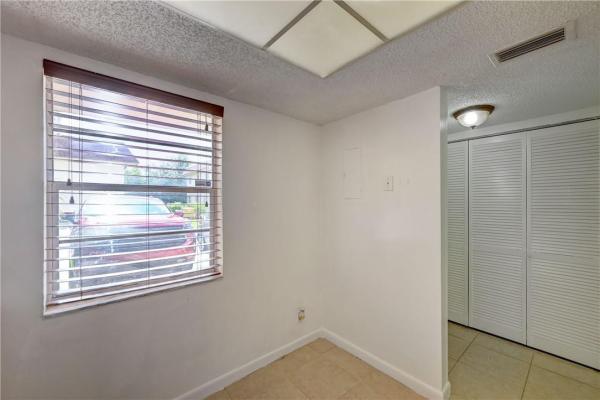 Sandalfoot Squire, 9210 SW 3rd St #201, Boca Raton, Florida 33428, image 2